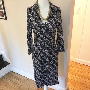 DVF wrap dress EUC